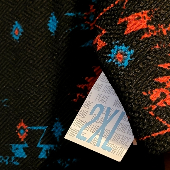 LLR Lularoe Nicole Fit & Flare Black Tribal Aztec Southwestern Plus Sz 2XL NWT - Picture 3 of 7